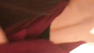 学院校花跟大鸡巴男友去餐馆吃饭饥渴的她偷偷在厕所里激情啪啪啪