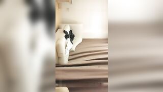 【壹屌探花】175车模小姐姐2800来一炮，黑丝美乳大长腿诱惑，69掰穴正对镜头完美展示