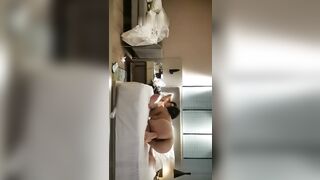 【文轩探花】2800网约高端外围，开档黑丝情趣诱惑，白嫩翘臀高耸求插，高清源码录制