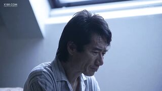 そこで部長と妻がデキているという…。