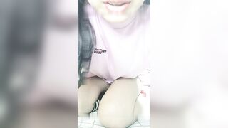 大一校花的淫荡一面，【啊啊啊啊啊】00后小美女，粉嫩诱人的胴体展示，超清画质，哪个男人看了不兴奋都难