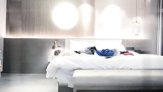 小宝寻花深夜第二场约了个白色长裙漂亮妹子啪啪，舌吻调情情趣透视装上位骑坐大力猛操