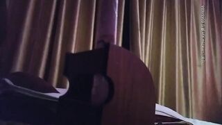 新人帅哥《小鲁班探花》足浴会所撩妹到宾馆开房1600元拿下未婚眼镜妹开始以为被套路剧情反转感觉妹子想和他处对象