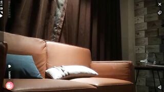 网约高贵气质美少妇多种体位爆操骚货呻吟着说爽不爽水都被你搞出来了老司机都知道少妇最好玩征服感强烈