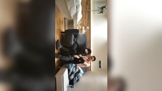 【黄先生之今夜硬邦邦】退役军人战狼，2800约操00后粉嫩小萝莉，玲珑有致温柔乖巧，激情啪啪战斗精彩