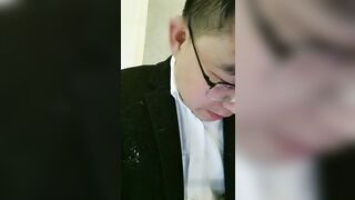 生猛约啪大神【野狼出击】02.07 老王情迷学生装制服诱惑骚表妹 爆裂黑丝穿着制服啪啪猛操 抱着操够猛劲 高清源码录制