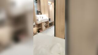 真实约炮大神【国际认证情感教授李寻欢】01.19 昨天操爽了今晚再约极品美乳校花女神 乖巧听话跪舔 高清源码录制