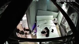 臻品360 ██ 大学城附近工业风主题酒店偷拍挺会玩的学生情侣六九互舔热身啪啪