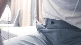 太子探花极品第二场约了个短裙妹子关灯啪啪，口交床边抬腿大力抽插猛操