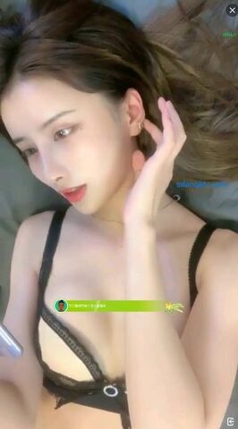 女神这身材让我流鼻血了，而且还有明星般的9分颜值