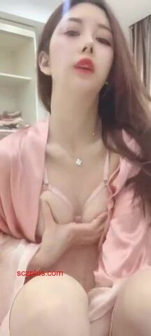 【斗鱼福利】新增 高颜性感嫩妹 小涵涵 定制超大尺度全露自摸紫薇福利合集  独家(2V+1V)! (2)