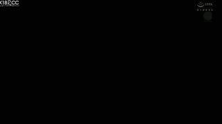 JUL-542 人妻秘書、汗と