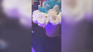 富二代KTV里的淫乱聚会现场和美女在洗手台上开操