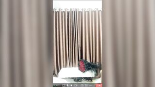 【麻花免费视频】3月9日凌晨平台斗鱼某女神主播深夜点陪玩小姐姐接私活情趣热舞 土豪VIP一对一双视角 黑丝睡裙极致舞骚弄姿 超漂亮 (2)