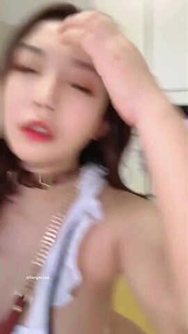 【麻花免费视频】【极品反差婊】淫荡性奴母狗【辉夜姬】群P颜射口交调教  第二弹 豪乳丰臀+群交轮操+齐吃众屌+调教虐操 高清720P版