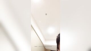 【麻花免费视频】疯狂美少女【卖打火机的小女孩】约私护按摩小哥哥回家勾引激情打炮 骑在J8上面猛烈摇动操高潮了 高清源码录制