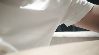 【麻花免费视频】翻车王伟哥深夜酒店约外围上门刚干完不久由管理员小马代班草