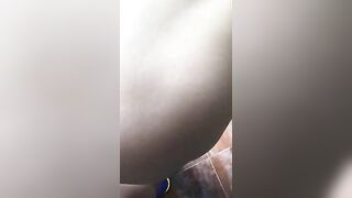 【麻花免费视频】98年微露脸东北小骚货飞到山东让我爆艹三天 卫生间后入篇 （上）-91六叔