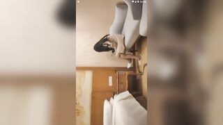 【麻花免费视频】【小马寻花】，足浴店重金忽悠小妹妹下海，酒店开房啪啪，娇羞清纯，胴体诱人，角度专业激情四射