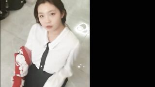 【麻花免费视频】【最新极品流出】超爆反差婊性奴淫母狗【辉夜姬】群P口交尿头性爱私拍流出 疯狂群P乱交篇 高清私拍18P 高清720P版