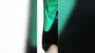 【麻花免费视频】坐标山东济宁，20岁学生妹，线下可约，【喵喵咪呀】，户外车震，无毛极品粉嫩小穴，漂亮乳房惹人爱，无套啪啪