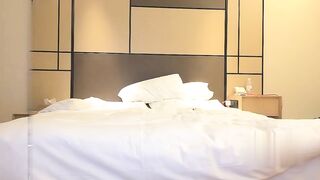 【麻花免费视频】约性感妹子舌吻摸奶调情口交大力猛操01