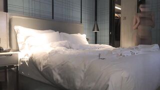 【麻花免费视频】3000网约外围孤独男女来一场灵与肉的碰撞