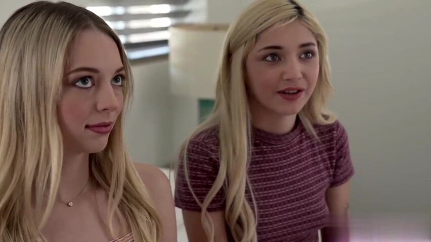 【麻花免费视频】继姐的闺蜜她告诉我你有一个很好的肉棒暴插深喉