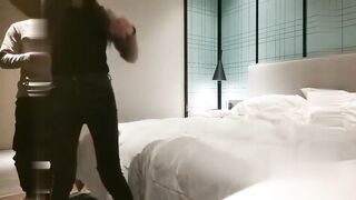 【麻花免费视频】迎来送往约妹子，小萝莉不行换个美艳御姐，粉嫩玉乳大长腿激情啪啪_2 截取视频