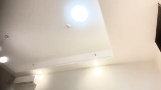 【麻花传媒视频】瘦猴先生探花大一学生妹高潮叫着快哭了蜜桃臀