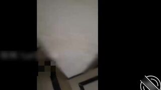 【麻花免费视频】真实乱伦纪实！老色胚舅舅和外甥女乱伦被他操吐了！代价就是帮她换个四千块的手机