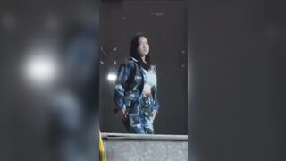 【麻花免费视频】抖音热点 山东潍坊科技学院军训跳舞露奶全集