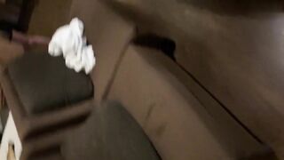 【麻花免费视频】过生日请单位气质女同事唱K然后开房激情肉搏