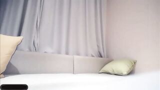 【麻花免费视频】探花大神一直射不出来把妹子急死了，是不是每次都吃性药啊