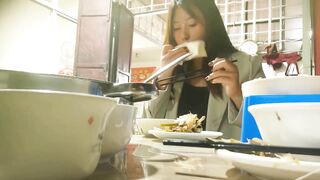 【麻花免费视频】“我们一起双插你老婆啊？”国产夫妻交换群P