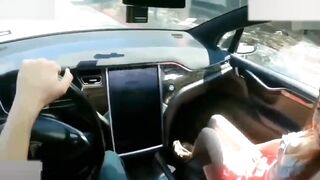 【麻花免费视频】【全国各地车震名场面】车里操妈妈，网红玩车震，三轮车车震，明星也车震等等各种震