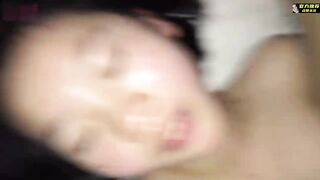 【麻花免费视频】【黑料兽哥门】禽兽哥哥猥亵强奸17岁表妹强迫吞精