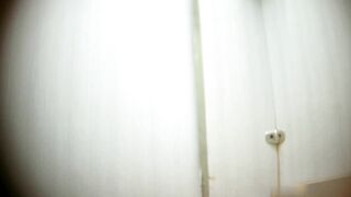 【麻花免费视频】【厕拍精品】商场厕拍，身材很棒的妹子，可惜小逼很黑