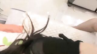 【麻花免费视频】【超刺激乱伦】和妈妈还有干妹妹双飞，体验在卫生间干完妹妹回房间再操干妈，娘俩伺候我一个的感觉简直是没谁了.