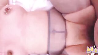 【麻花免费视频】巨乳妈妈勾引儿子，边被儿子操边和孩子二婶打电话聊天，方言对白超级真实