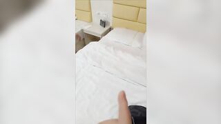 【麻花免费视频】媳妇喝醉了只能操嫂子了哈哈