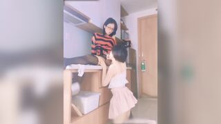 【麻花免费视频】看完之后谁能告诉我这部片子属于哪种类型？内娘？女同？情侣还是虐恋？