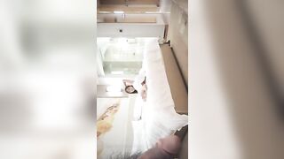 約了個顔值不錯的妹子 賓館開房69互玩多姿勢爆操 搞完壹炮休息下再來壹次.