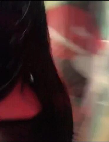 女神级性感美女和炮友剧情演绎-酒吧唱歌上厕所被人闯进来硬干,家中又被物业强闯进来按倒插逼!