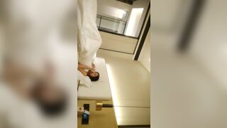 老哥探花约了个颜值不错衬衣妹子啪啪 沙发上玩弄洗澡上位骑乘抽插 很是诱惑喜欢不要错过