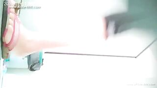 【偷拍 】卫生间偷拍9位美女尿尿全部露脸 高清 11分钟