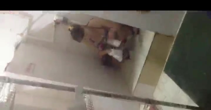 【偷拍】花钱雇人偷拍游泳馆冲洗间妹子嘘嘘然后再换位置拍大奶妹子淋浴