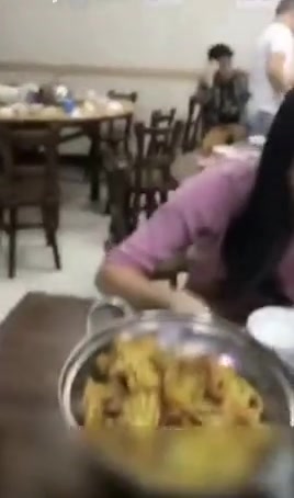 和性感黑丝女同事吃饭饮料下迷药