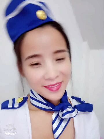 【麻花免费视频】最新极品网红美少女『草莓佳儿』首次露脸激情私拍流出 空姐女神玩具速插浪穴 高潮浪叫 高清720P原版无水印