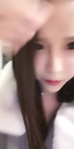 娇喘小婊妹露脸白丝情趣装，与小哥哥激情约啪，奶子圆润翘挺皮肤白皙，各种姿势各种草，干不舒服不让走口爆吞精